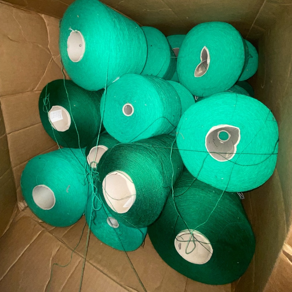 Thread Bulk - Picture 6 of 9